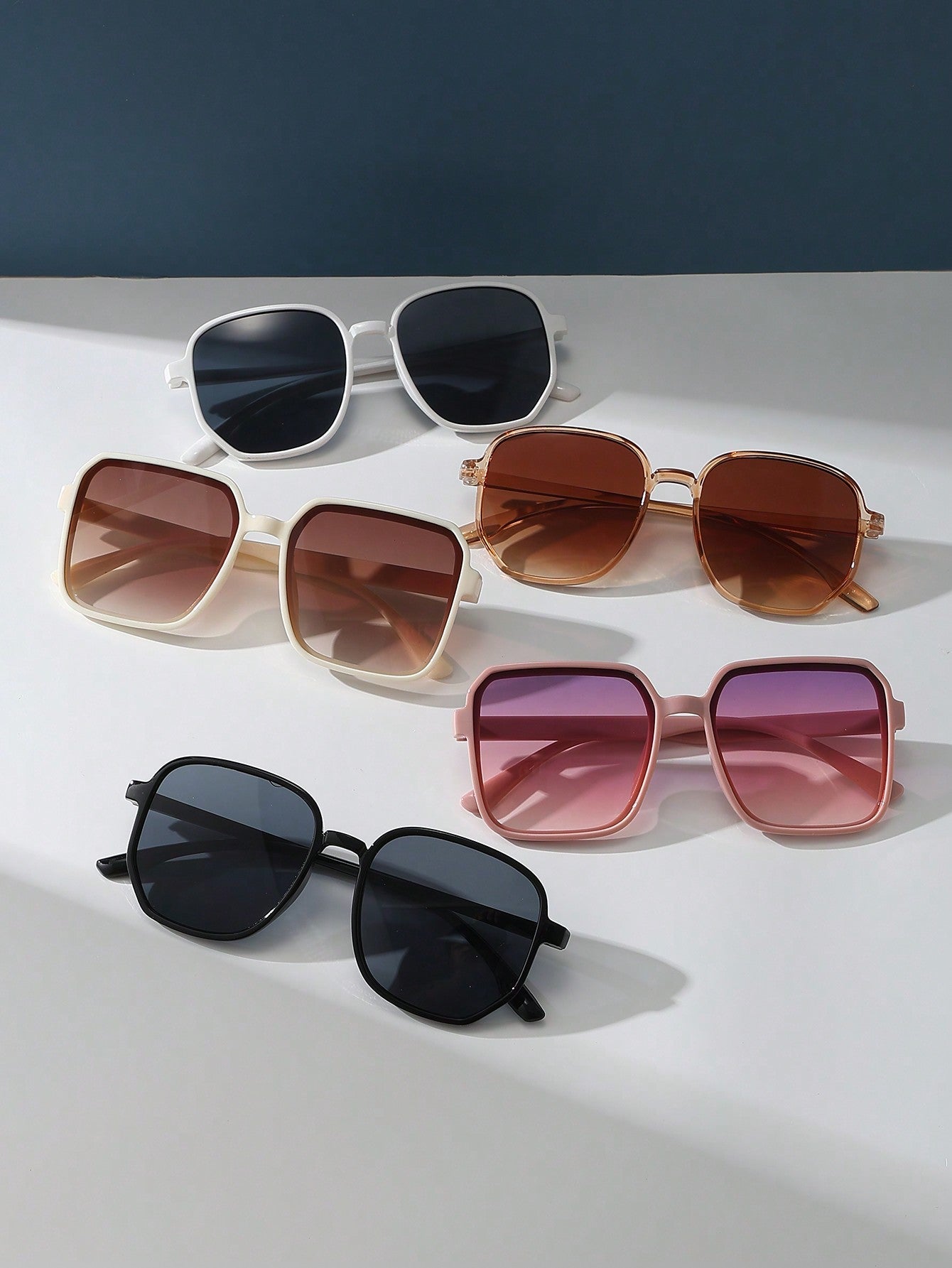 5pcs/set Unisex Retro Square Plastic Frame Fashion Sunglasses With Decorations